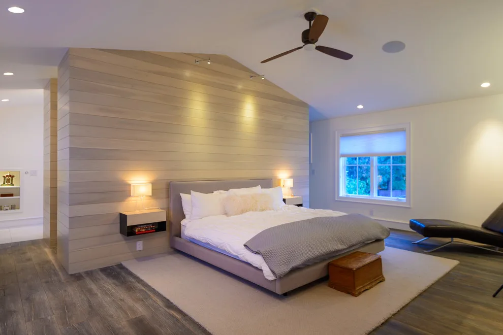 West Bend Side by DH Builders Inc. - Photo 10