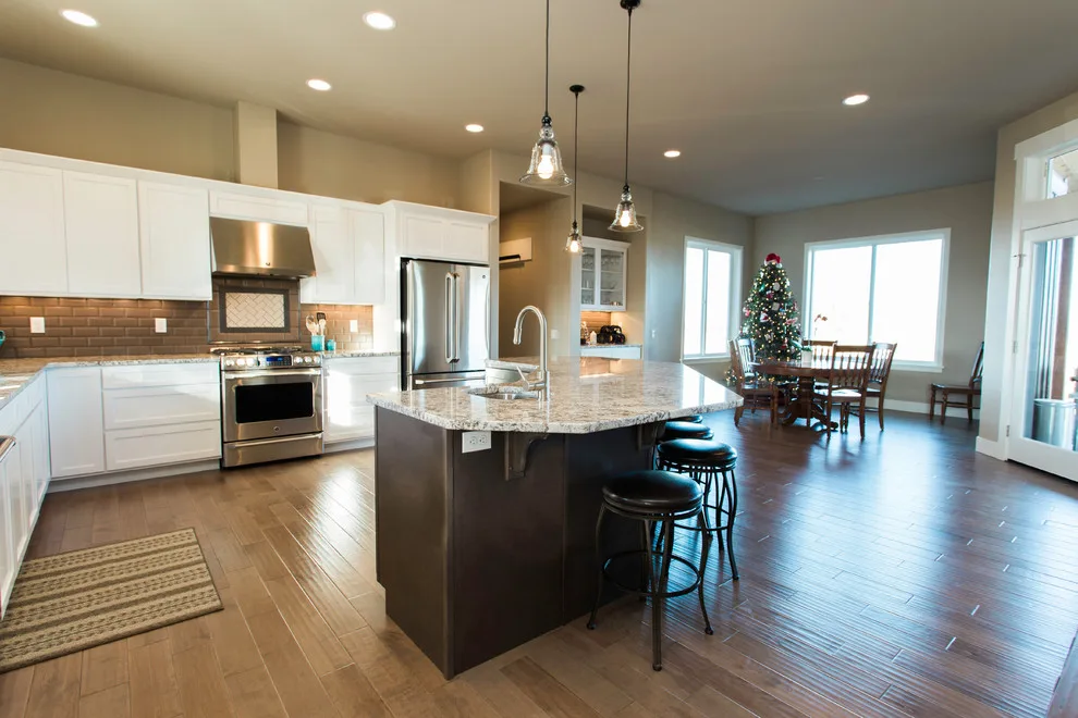 West Side Tailored by Pillar Development - Photo 2