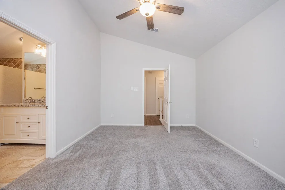 West Stony Bridge Circle by New Life Construction - Photo 26