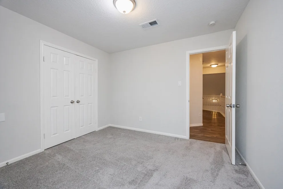 West Stony Bridge Circle by New Life Construction - Photo 44