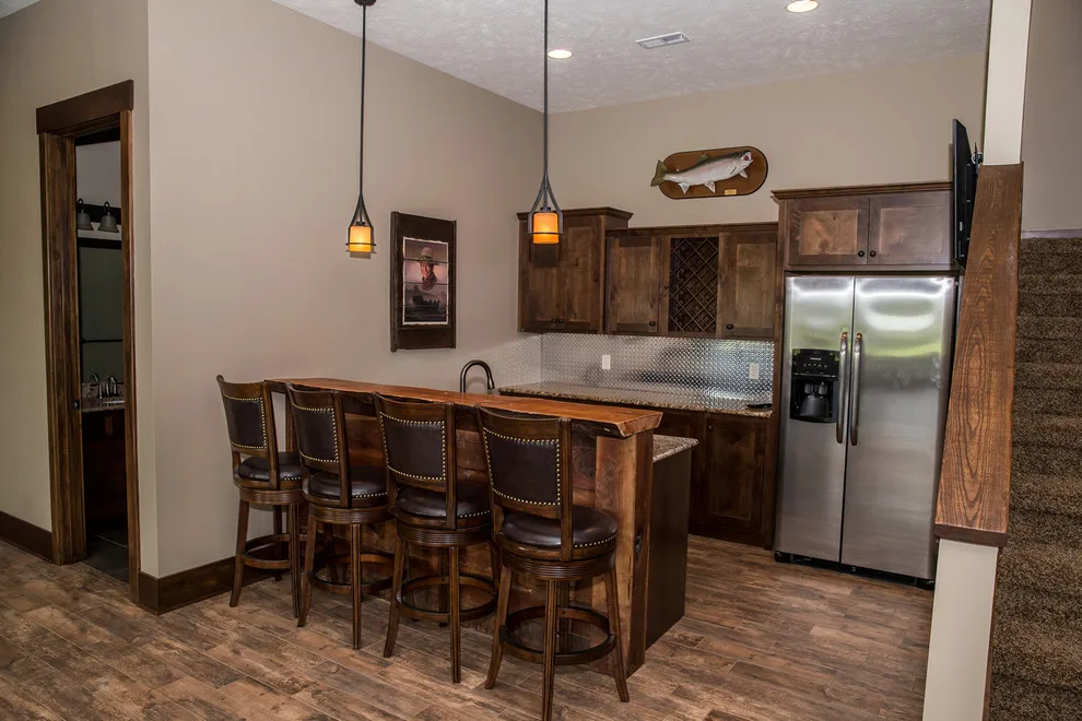 Bar with Water Features by Goings Homes - Photo 5