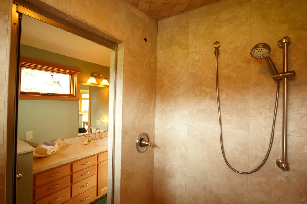 Yachats Complete Home Renovation by Rainbow Valley Design & Construction - Photo 4