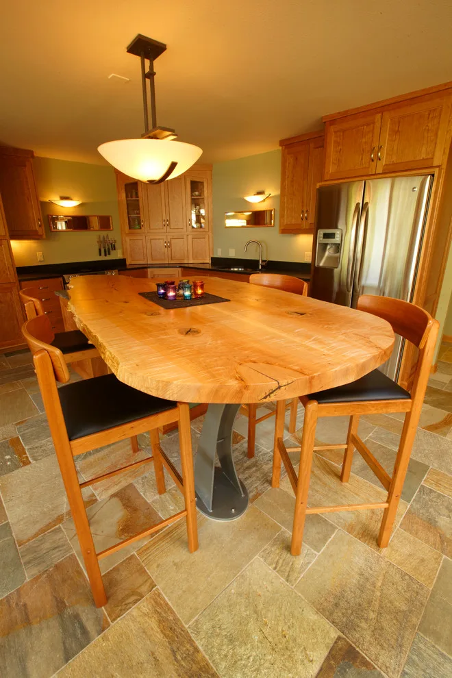 Yachats Complete Home Renovation by Rainbow Valley Design & Construction - Photo 3