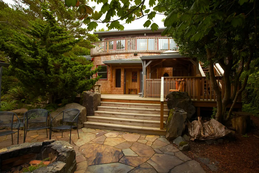 Yachats Complete Home Renovation by Rainbow Valley Design & Construction - Photo 9