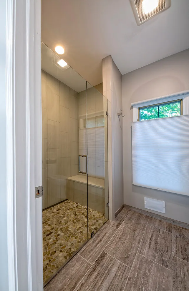 White Lake Primary Bathroom by Newmyer Distinctive Remodeling - Photo 5