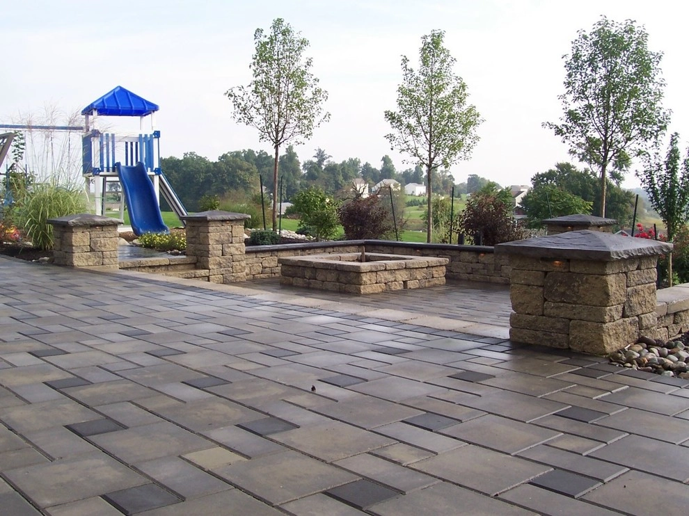 y2010 ALE: Leone Residence by Pennsylvania Landscape & Nursery Association - Photo 4