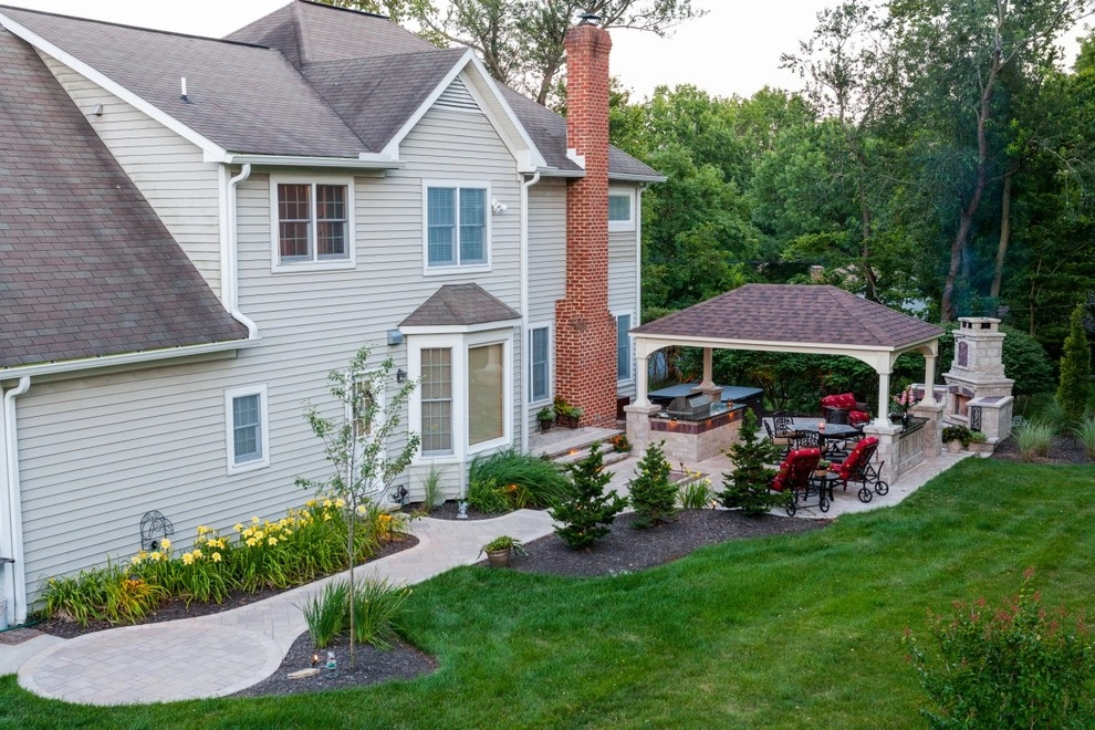v2013 ALE: Mechanicsburg Residence by Pennsylvania Landscape & Nursery Association - Photo 6