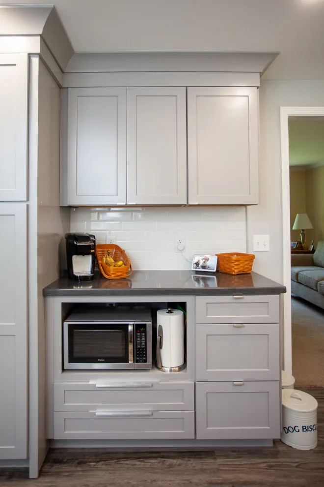 Spacious and Inviting Culinary Space by Miracle Contracting Inc. - Photo 9