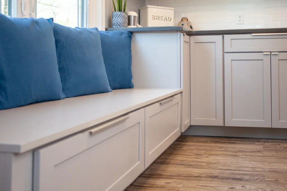 Spacious and Inviting Culinary Space by Miracle Contracting Inc. - Photo 2