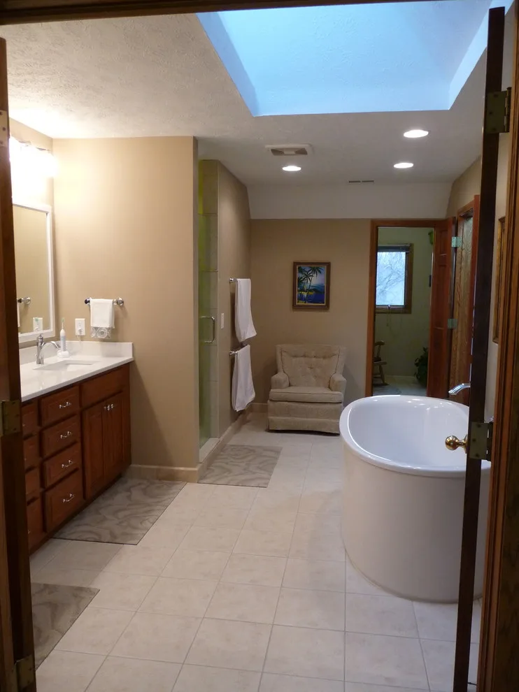 Wilson Luxury Bath by Cornerstone Remodeling, Inc. - Photo 2