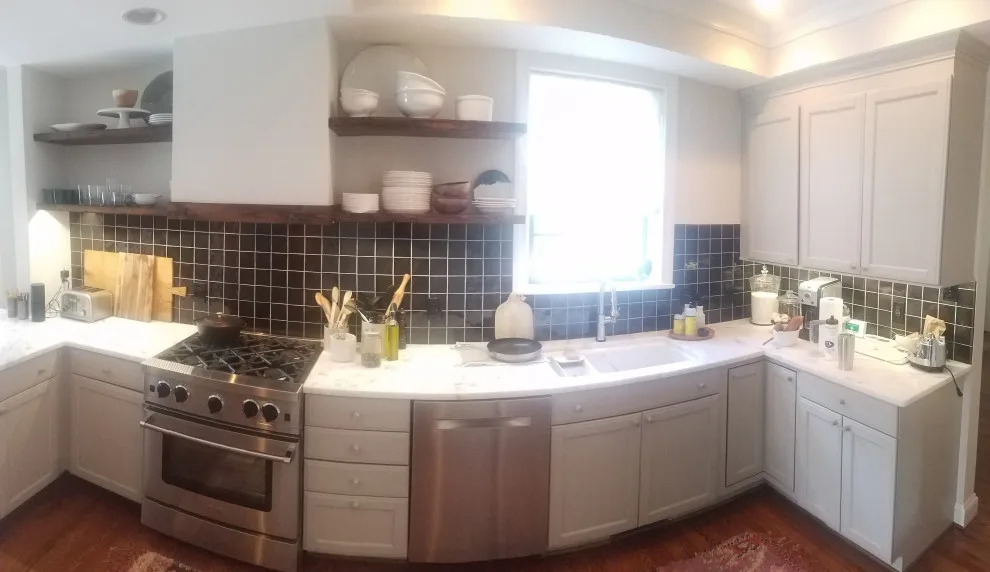 Wilton Road Kitchen by Maison Construction And Renovations - Photo 4