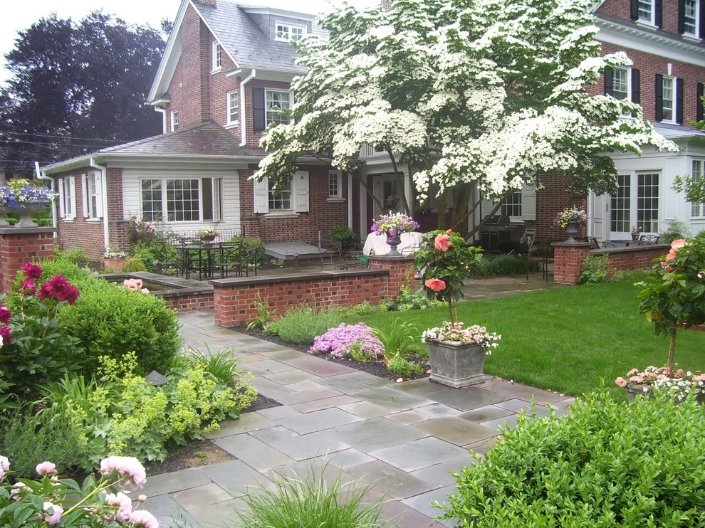 x2011 ALE: A Timeless Garden by Pennsylvania Landscape & Nursery Association - Photo 8