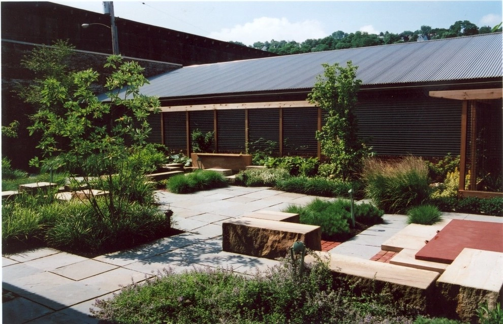 z2009 Monini-Degiovanni Residence by Pennsylvania Landscape & Nursery Association - Photo 6