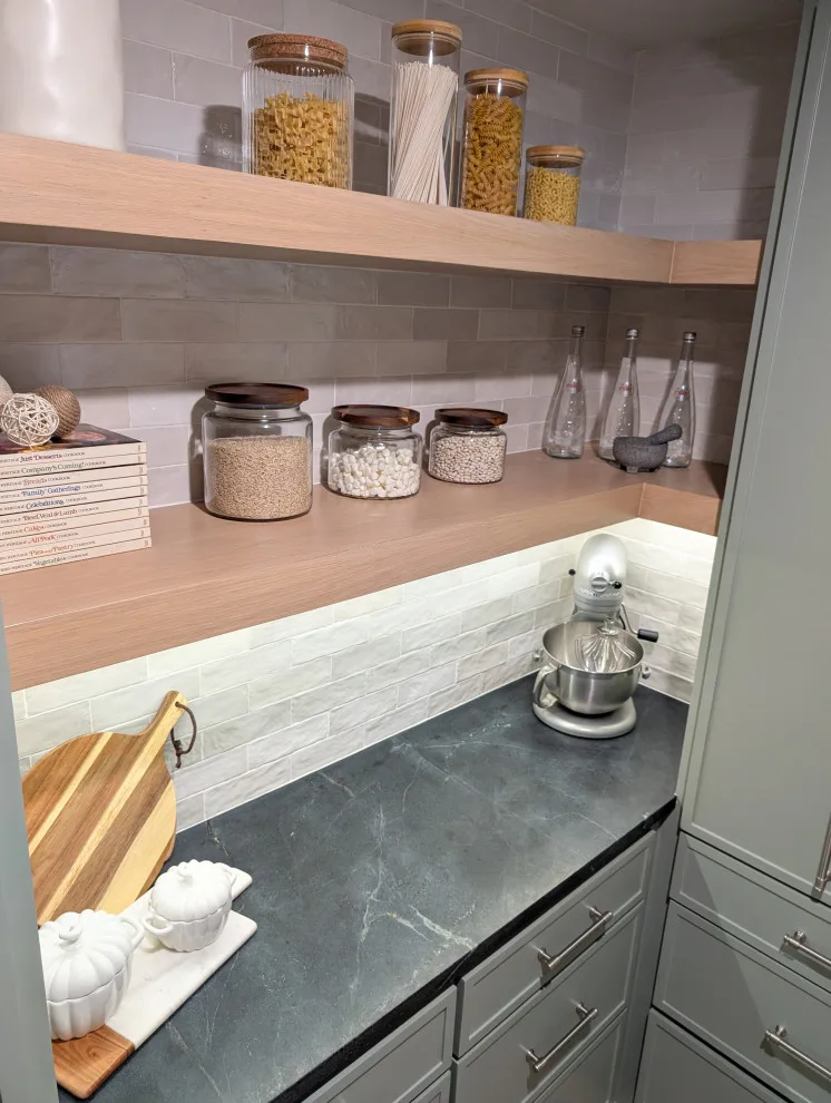 Twisting Oak Kitchen by Prime & Precision - Photo 13