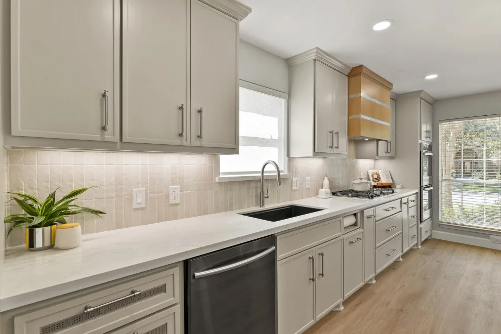 Twisting Oak Kitchen by Prime & Precision - Photo 24