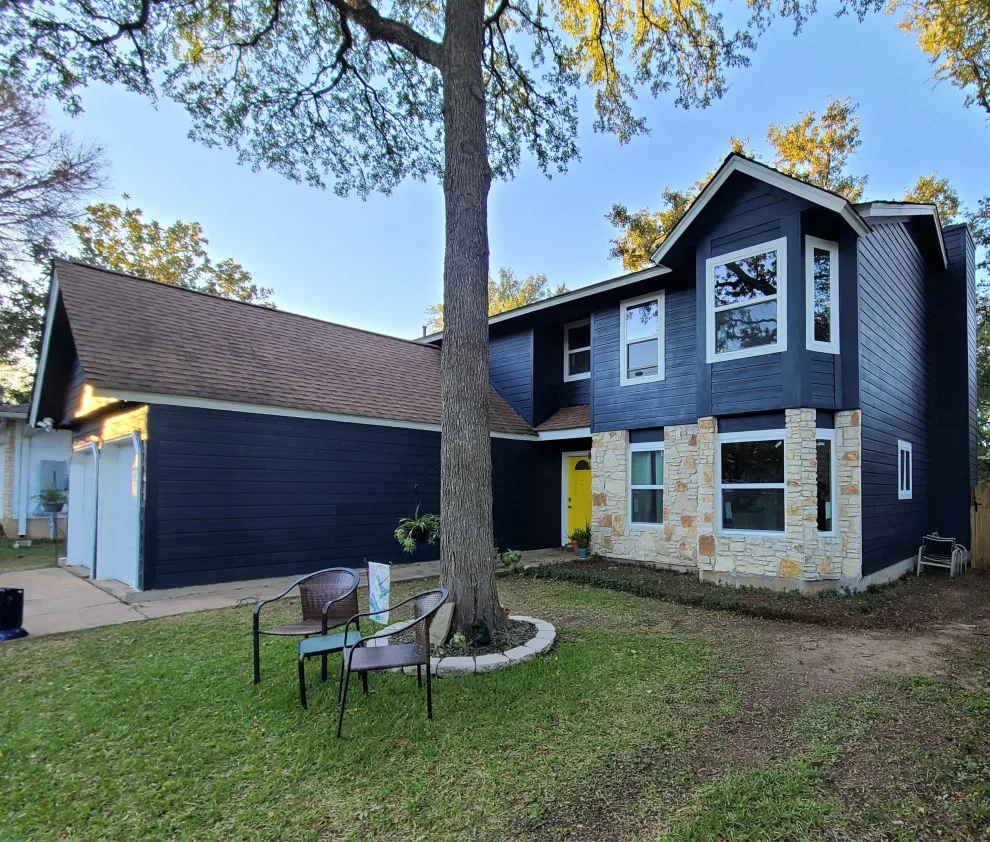 Barrington Oaks Window and Siding Replacement by Capitol City Wood Works LLC - Photo 6