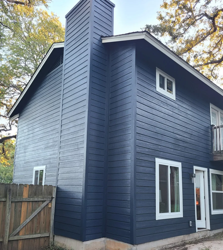 Barrington Oaks Window and Siding Replacement by Capitol City Wood Works LLC - Photo 4