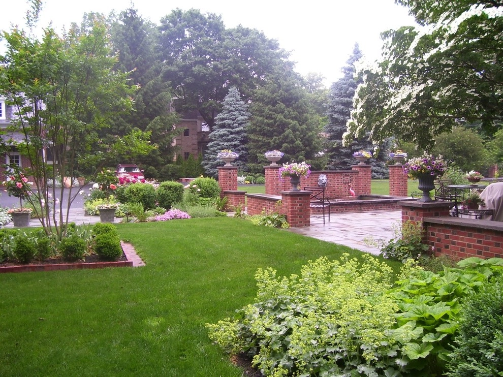 x2011 ALE: A Timeless Garden by Pennsylvania Landscape & Nursery Association - Photo 11
