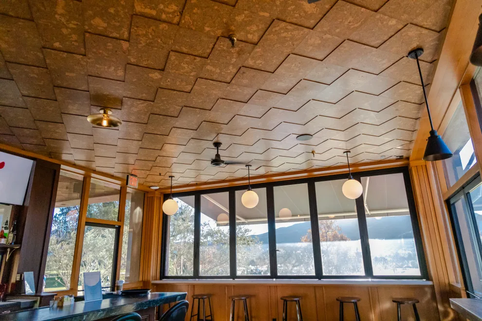 Zadie's Golf Club Eatery by Max Craft Renovations - Photo 9