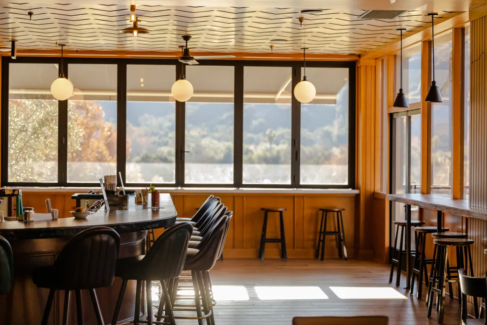 Zadie's Golf Club Eatery by Max Craft Renovations - Photo 7
