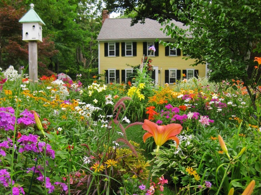 Perennial Gardens by Peter Atkins And Associates., LLC - Photo 9