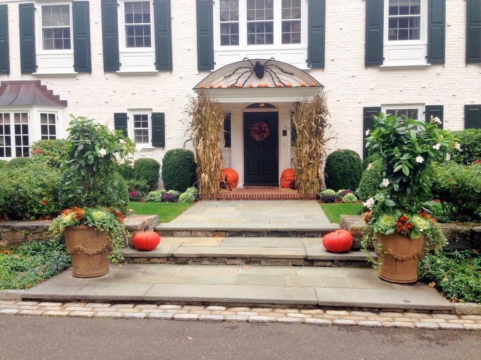 Themed Front Door Decorations by Peter Atkins And Associates., LLC - Photo 3