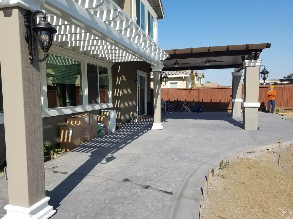 Grid by Sunbusters Patio Covers Co., Inc - Photo 40