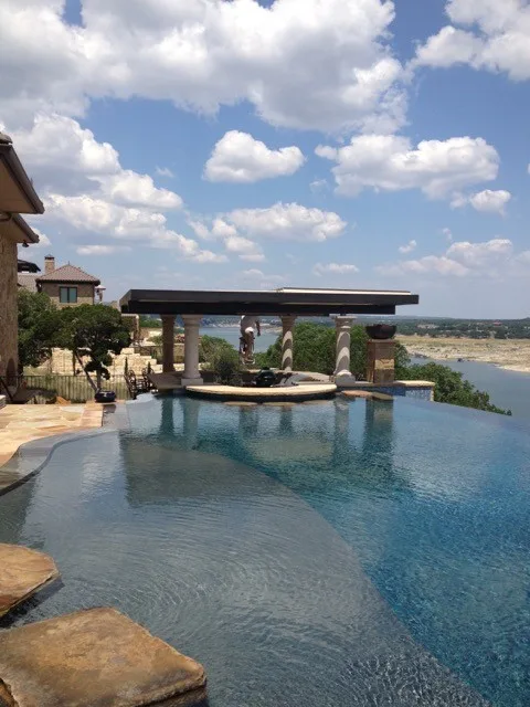 Equinox Louvered Roof - Photo 10