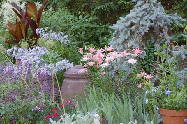Perennial Gardens by Peter Atkins And Associates., LLC - Photo 45