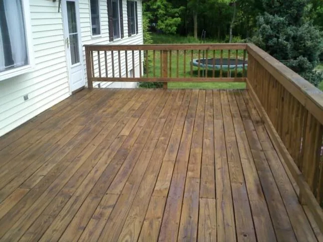 Collins Deck Sealing - Photo 10