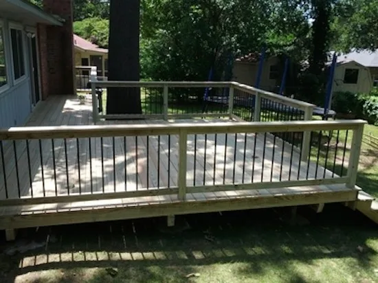Backyard Barns - Photo 4