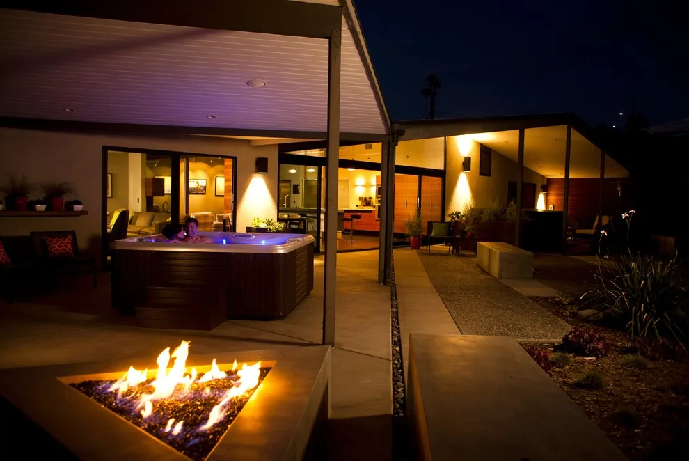 Contemporary Hot Tub Designs by Recreation Unlimited - Photo 6