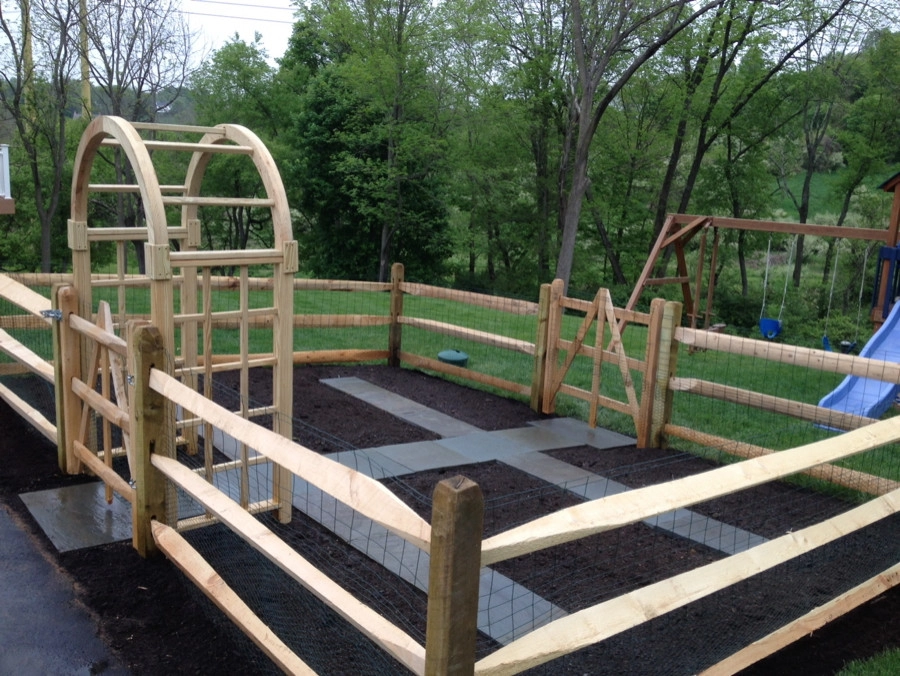 Custom Designed Fences by Peter Atkins And Associates., LLC - Photo 12