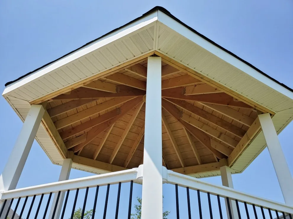 Signature Deck & Pergola Co. - Photo 2