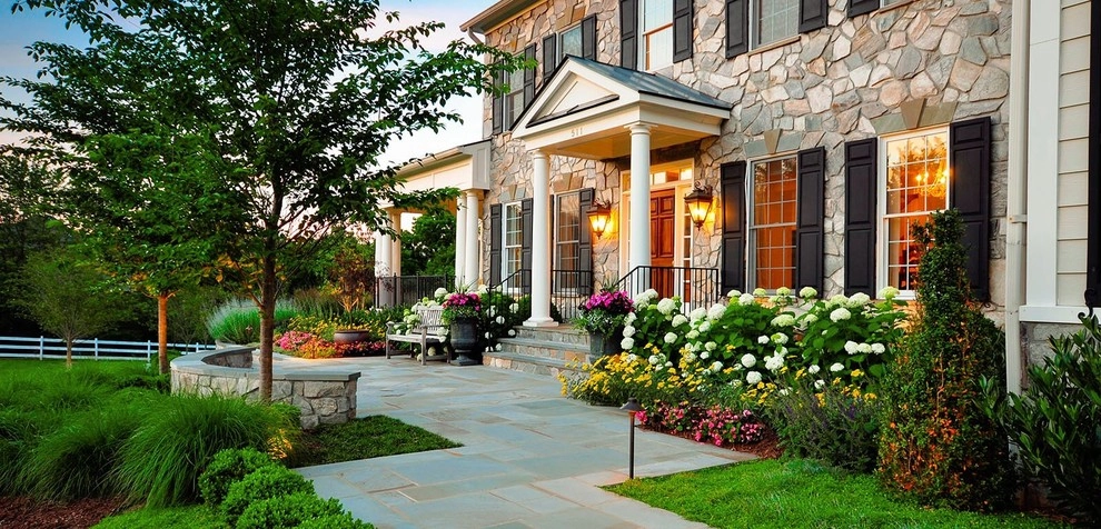 Grand Entrances to the House by Peter Atkins And Associates., LLC - Photo 19