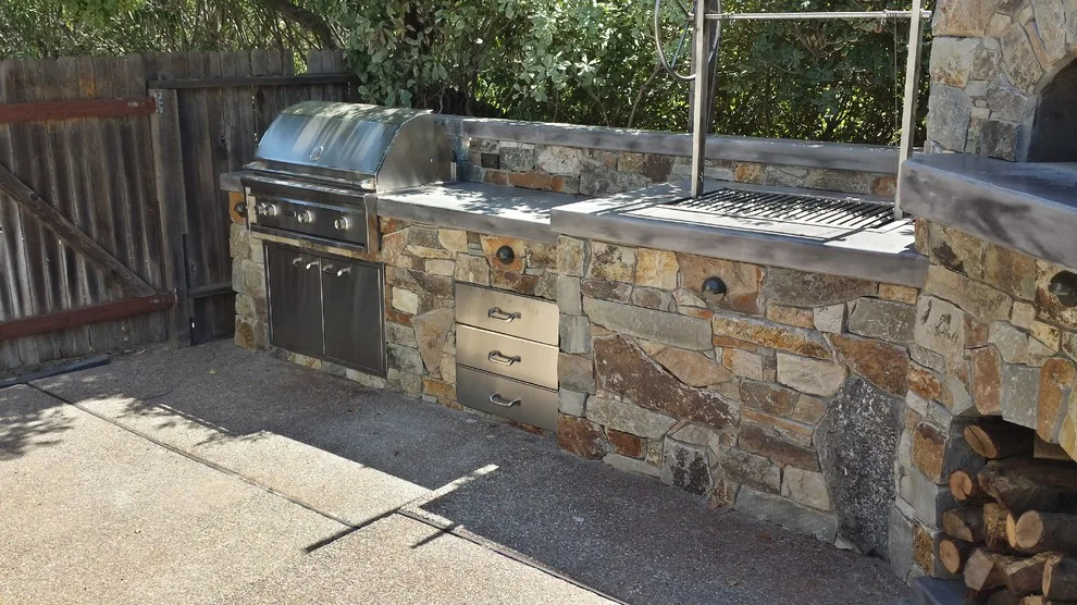 Alfresco Cooking Area Initiative 15 by Custom Image Hardscapes - Photo 11