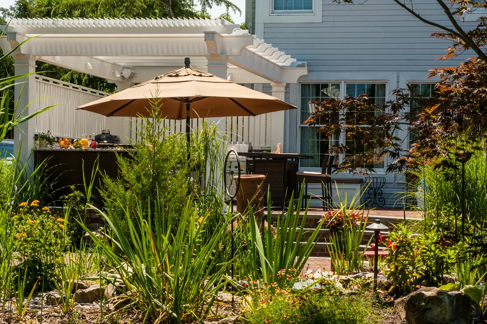 Brown Jordan Kitchen in East Northport by Outdoorliving By Kenneth Reilly - Photo 9