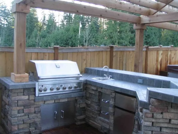Alfresco Cooking Spaces by PCF Construction Group - Photo 16