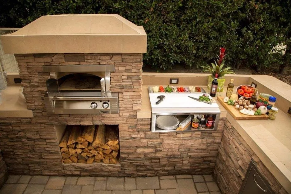 Outdoor Living Concepts - Photo 2