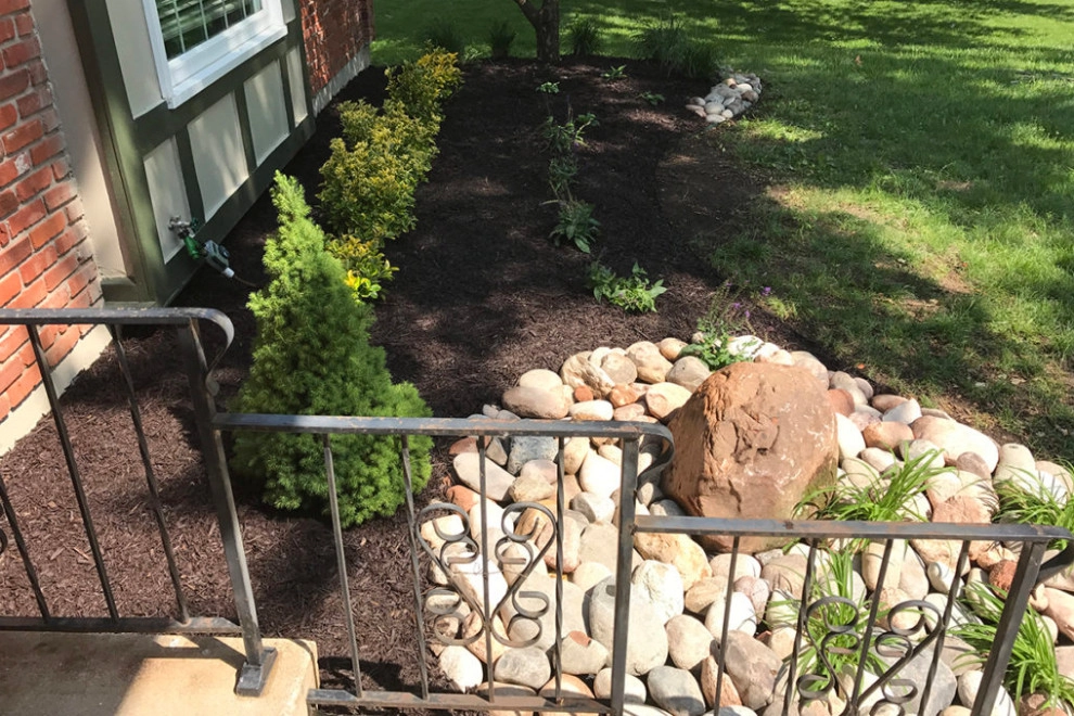 Pfeifer Landscaping - Photo 11