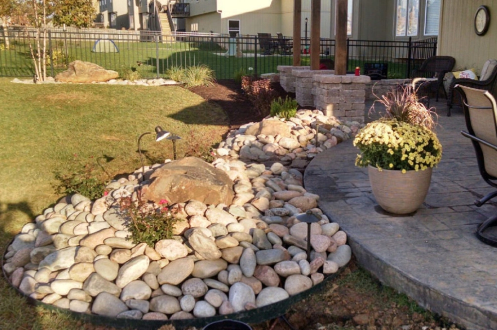 Landscape Projects by Pfeifer Landscaping - Photo 5