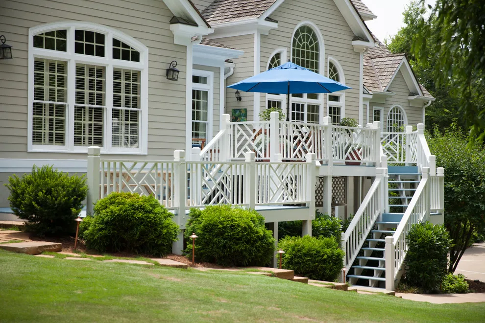 Longview Decks - Photo 2