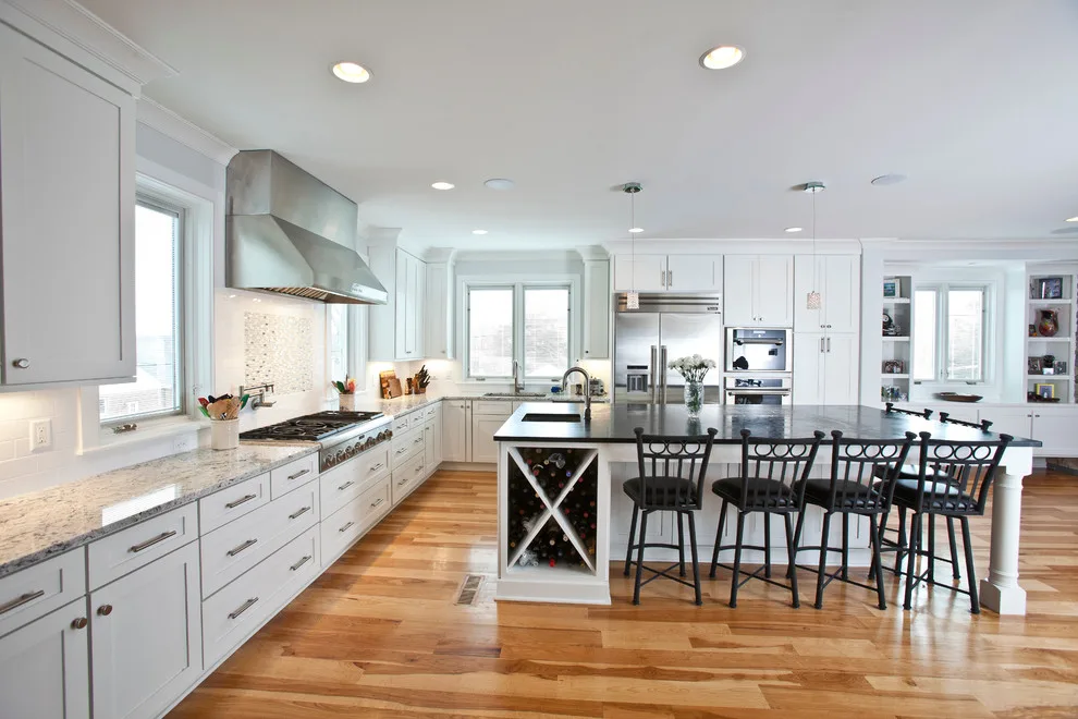 Hyde Park Lumber & Design - Photo 6