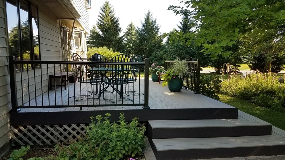 Palm Railing Initiative by Williams Aluminum Railing - Photo 3