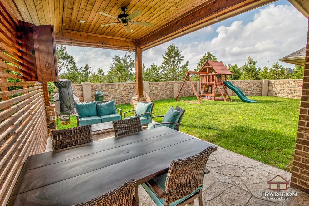 Covered Patio with Partial Shade: Richmond, TX by Tradition Outdoor Living - Photo 10