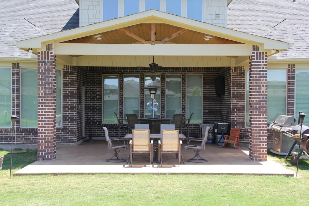 Secluded Getaway: Fulshear, TX by Tradition Outdoor Living - Photo 4
