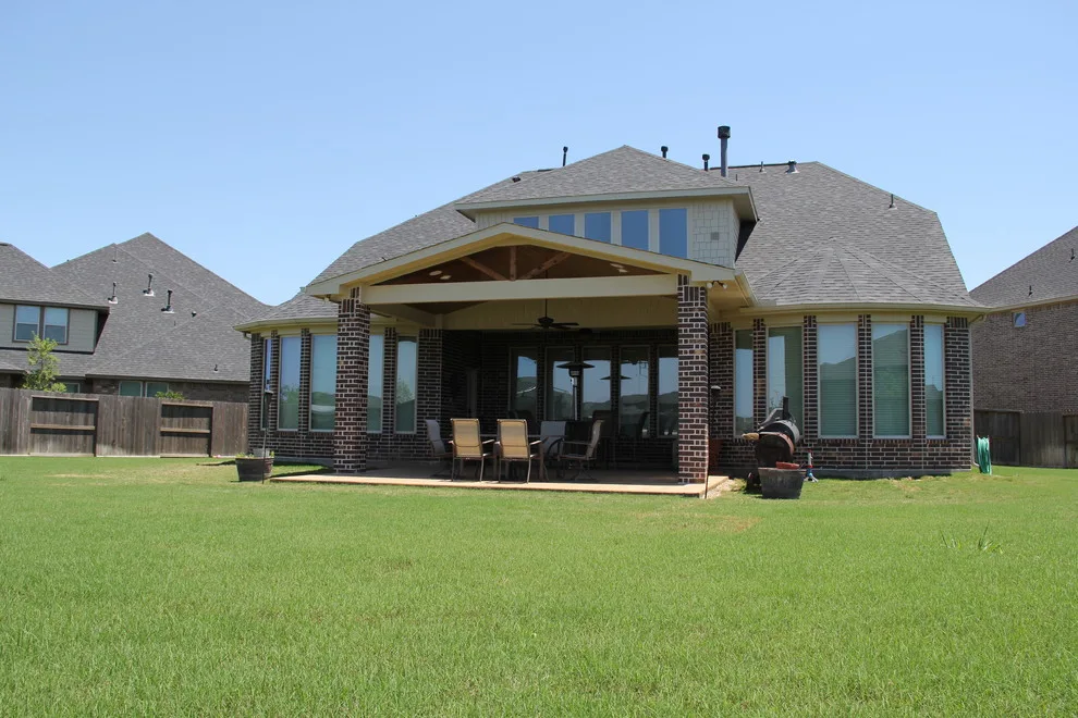Secluded Getaway: Fulshear, TX by Tradition Outdoor Living - Photo 13