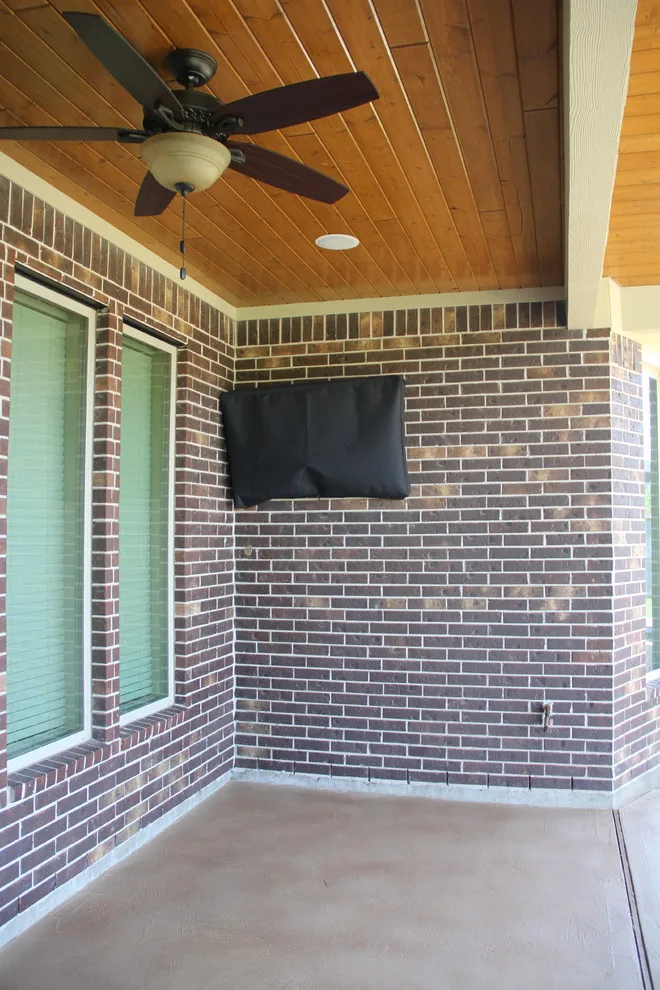 Secluded Getaway: Fulshear, TX by Tradition Outdoor Living - Photo 12