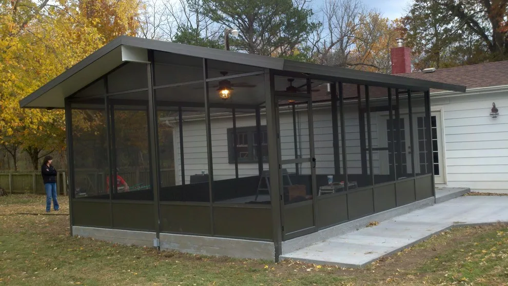 Viewing Rooms by Sawyer's, Inc. - Photo 4