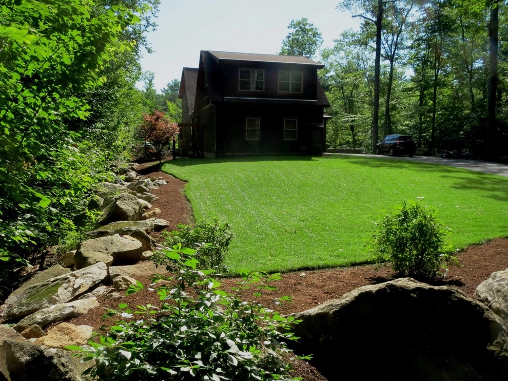 Pine Ridge Lawn & Landscape, LLC - Photo 13